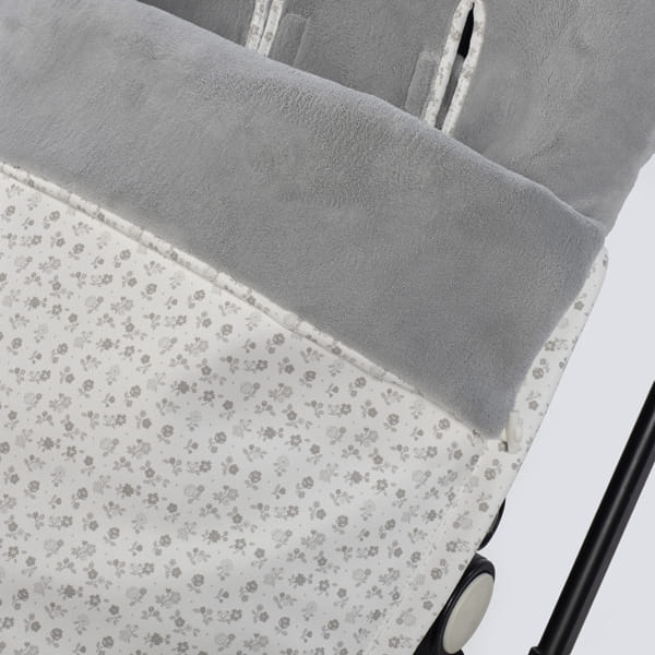 Saco silla invierno Little Bloom Flores Gris – Pasito a pasito