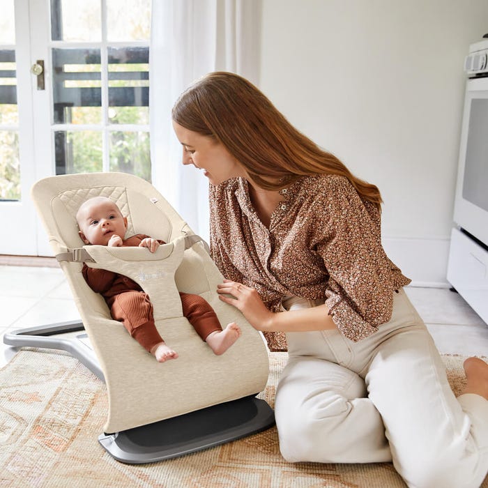 Hamaca ergonómica Ergobaby 3 en 1 Evolve - Crema