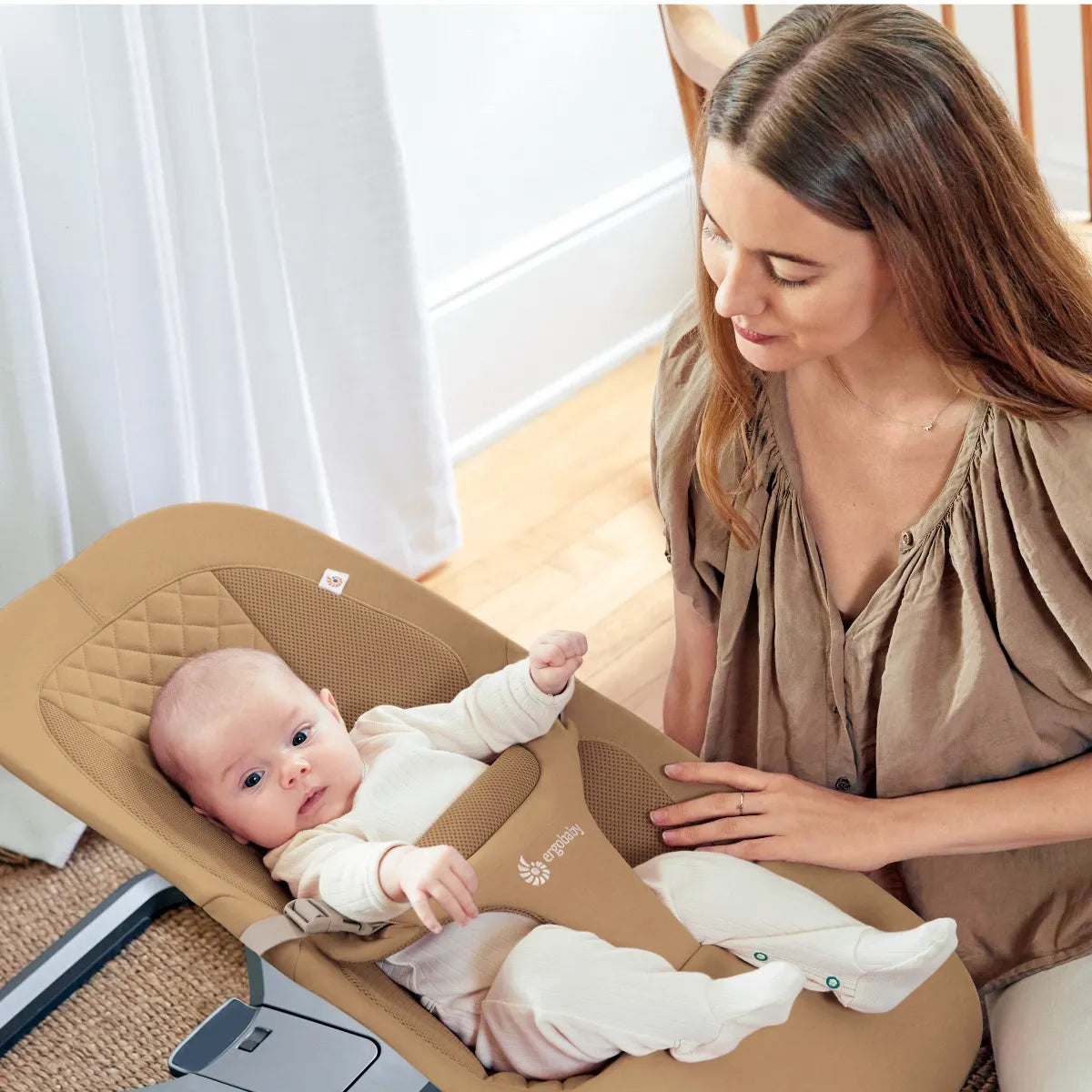 Hamaca ergonómica Ergobaby 3 en 1 Evolve - Camel